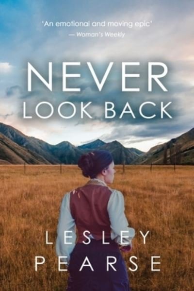 Cover for Lesley Pearse · Never Look Back (Paperback Book) (2022)