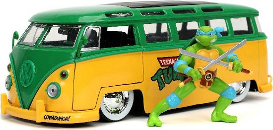 Cover for 1:24 1962 Vw Bus W/ Tmnt Leo (MERCH) (2021)