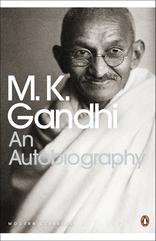 Cover for M. K. Gandhi · An Autobiography - Penguin Modern Classics (Pocketbok) (2001)