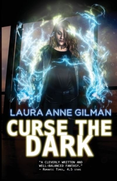 Cover for Laura Anne Gilman · Curse The Dark (Paperback Book) (2020)