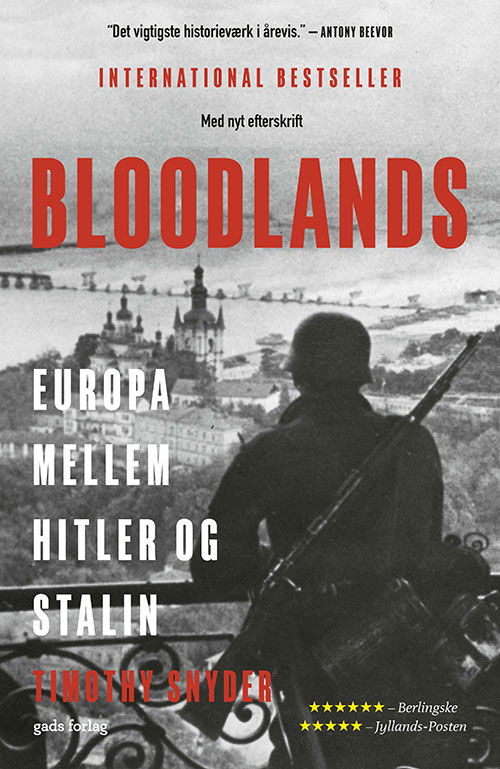 Timothy Snyder · Bloodlands (Paperback Book) [3e uitgave] (2024)