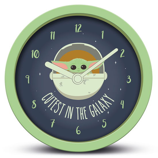 Star Wars: The Mandalorian (Cutest In The Galaxy) Desk Clock - Star Wars - Livros - PYRAMID INTERNATIONAL - 5050293858869 - 6 de junho de 2023