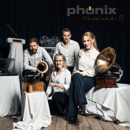 Nadelands O - Phonix - Muzyka - GO DANISH - 5705934005873 - 30 sierpnia 2024