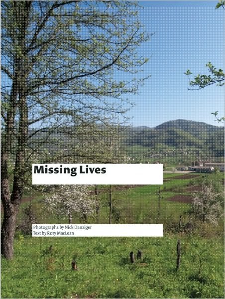 Cover for Nick Danziger · Missing Lives (Paperback Bog) (2011)