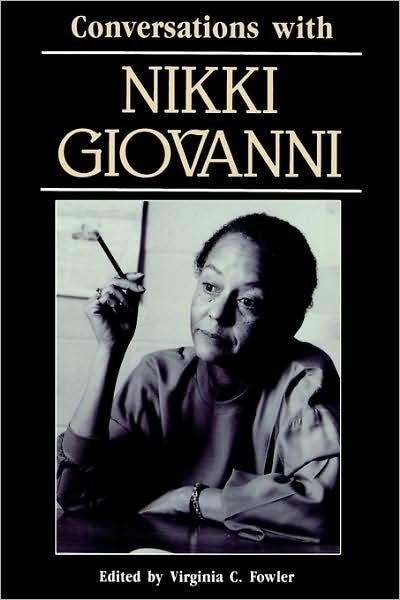 Cover for Virginia C Fowler · Conversations with Nikki Giovanni (Paperback Book) (1992)