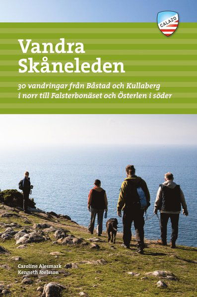 Cover for Kenneth Joelsson Caroline Alesmark · Vandra Skåneleden : 30 vandringar från Båstad till Kullaberg i norr till Falsterbonäset och Österlen i söder (Paperback Book) (2021)