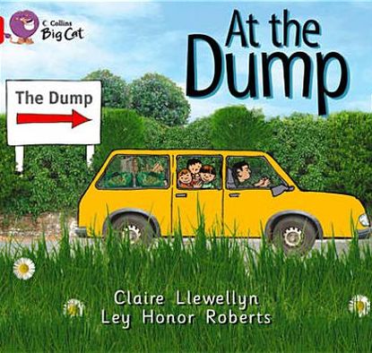 Cover for Claire Llewellyn · At the Dump (Pocketbok) (2012)