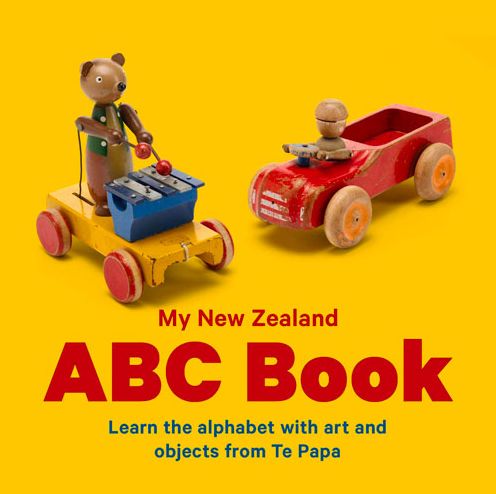 Cover for James Brown · New Zealand ABC: Learn the alphabet with art and objects from Te Papa - Te Papa Board Books (Board book) (2014)