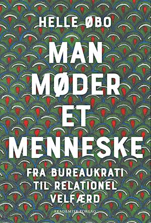 Cover for Helle Øbo · Man møder et menneske (Poketbok) [1:a utgåva] (2023)