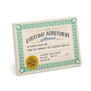 Em & Friends Everyday Achievement Certificate Notepads - Emily McDowell & Friends - Livros - Knock Knock - 9781642462883 - 2 de setembro de 2021