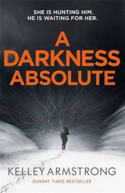 Cover for Kelley Armstrong · A Darkness Absolute (Pocketbok) (2017)
