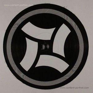 Cover for Clarity · Twisted Logic / Parallels (12&quot;) (2012)