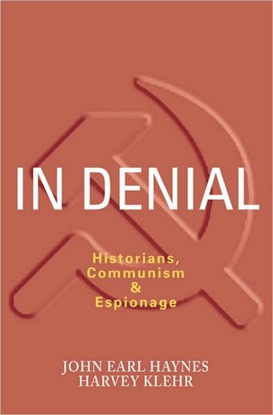 Cover for John Haynes · In Denial: Historians, Communism, and Espionage (Paperback Bog) (2005)