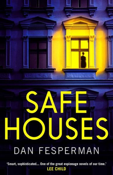 Cover for Dan Fesperman · Safe Houses (Paperback Book) (2019)