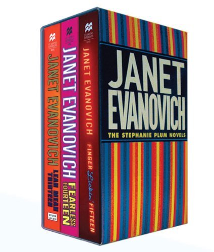 Cover for Janet Evanovich · Plum Boxed Set 5, Books 13-15 (Lean Means Thirteen / Fearless Fourteen / Finger Lickin' Fifteen) (Stephanie Plum Novels) (Paperback Book) [Box Rep edition] (2010)