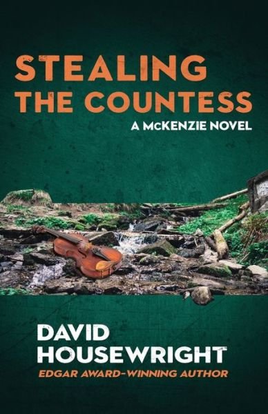 Cover for David Housewright · Stealing the Countess - A McKenzie Novel (Pocketbok) (2020)