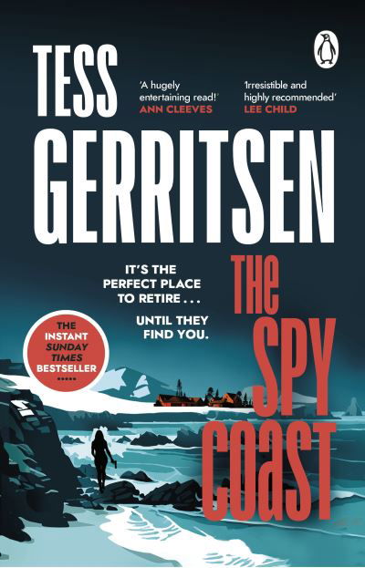 Cover for Tess Gerritsen · The Spy Coast - The Martini Club (Taschenbuch) (2024)