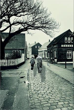 Cover for Karin Gloger · Ein Leben wie Kopfsteinpflaster (Bog) (2024)