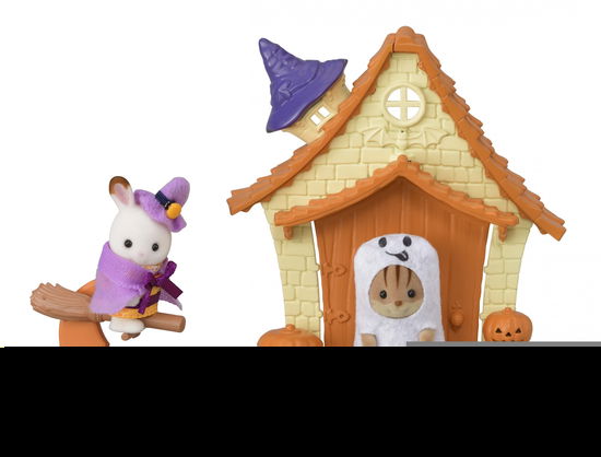 Cover for Sylvanian Families · Sylvanian Families -   Halloween Playhouse (Lelut)