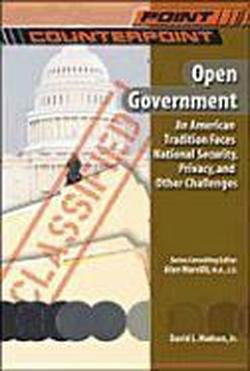 National Security, Privacy and Other Challenges - Point / Counterpoint: Issues in Contemporary American Society - David Hudson - Books - Chelsea House Publishers - 9780791080900 - October 30, 2004