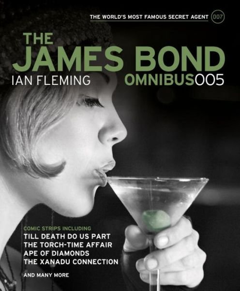 Cover for Jim Lawrence · The James Bond Omnibus 005 - James Bond Omnibus (Taschenbuch) (2013)