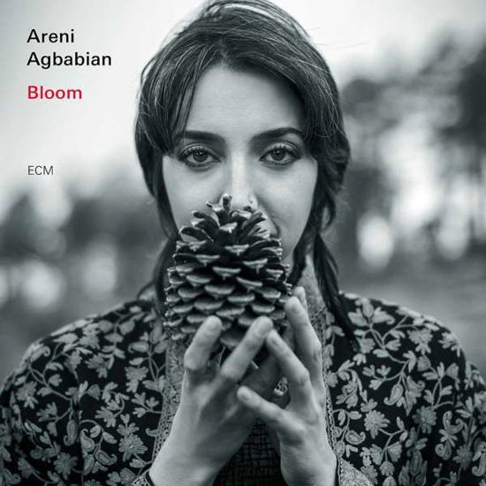 Bloom - Areni Agbabian / Nicolas Stocker - Music - JAZZ - 0602567525905 - April 26, 2019