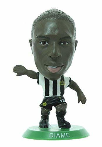 Soccerstarz  Newcastle Mohamed Diame Home Kit Classic Figures - Soccerstarz  Newcastle Mohamed Diame Home Kit Classic Figures - Gadżety - Creative Distribution - 5060385039908 - 