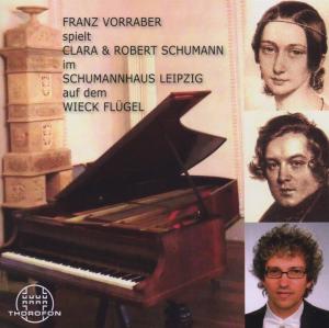 Vorraber Plays C & R Schumann - Schumann / Vorraber,franz - Música - THOROFON - 4003913125910 - 2 de julho de 2012