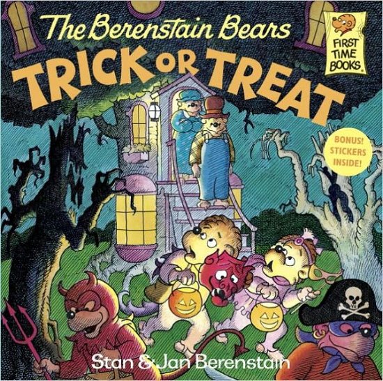 The Berenstain Bears Trick or Treat: A Halloween Book for Kids and Toddlers - First Time Books (R) - Stan Berenstain - Kirjat - Random House USA Inc - 9780679800910 - lauantai 12. elokuuta 1989