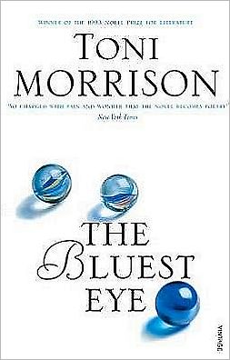 The Bluest Eye - Toni Morrison - Livros - Vintage Publishing - 9780099759911 - 4 de março de 1999