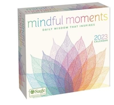Cover for Andrews McMeel Publishing · Mindful Moments 2023 Day-to-Day Calendar: Daily Wisdom That Inspires (Kalender) (2022)