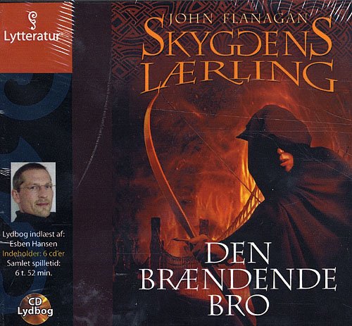Cover for John Flanagan · Den brændende bro (Book) [1. Painos] (2009)