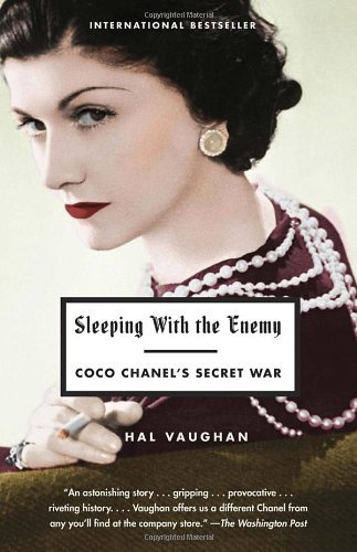 Cover for Hal Vaughan · Sleeping with the Enemy: Coco Chanel's Secret War (Taschenbuch) [Reprint edition] (2012)