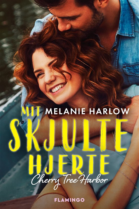 Cover for Melanie Harlow · Cherry Tree Harbor: Mit skjulte hjerte (Sewn Spine Book) [1th edição] (2025)