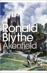 Cover for Ronald Blythe · Akenfield - Penguin Modern Classics (Paperback Book) (2005)