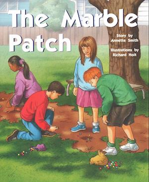 RPM Pur the Marble Patch Is (PM Story Books Purple Level) - Annette Smith - Books - Rigby - 9780763527921 - October 24, 1998