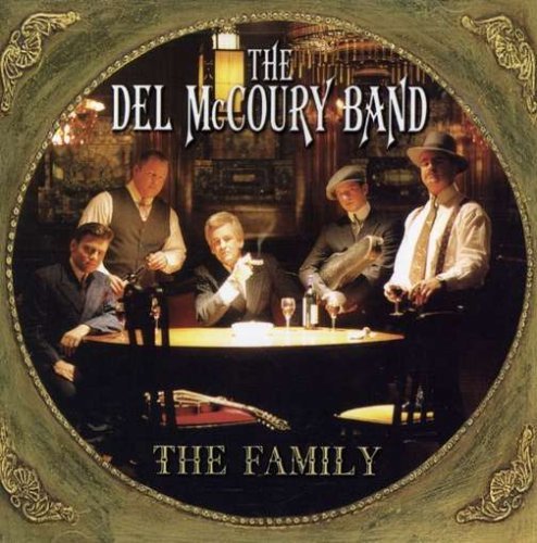 Family - Del Mccoury - Musikk - MCCOURY - 0829305000924 - 28. august 2001
