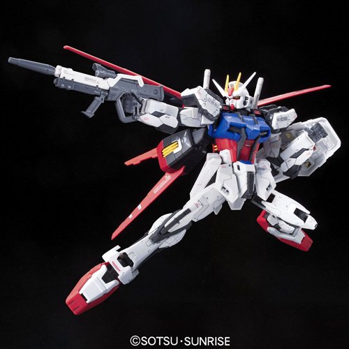 Cover for P.Derive · GUNDAM - RG 1/144 Aile Strike Gundam - Model Kit (Toys)