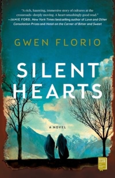 Cover for Gwen Florio · Silent Hearts: A Novel (Paperback Book) [First Atria Books hardcover edition. edition] (2019)