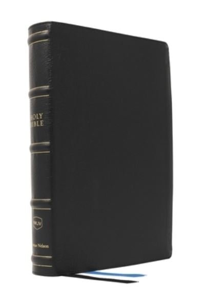 Cover for Thomas Nelson · NKJV, Large Print Thinline Reference Bible, Blue Letter, Maclaren Series, Genuine Leather, Black, Comfort Print: Holy Bible, New King James Version (Læderbog) (2023)