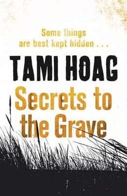 Cover for Tami Hoag · Secrets to the Grave - Oak Knoll (Paperback Book) [1. Painos] (2011)