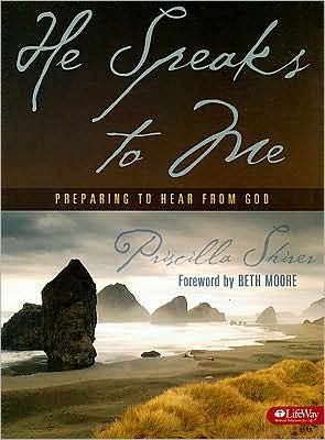 Cover for Priscilla Shirer · He Speaks to Me: Preparing to Hear from God (Paperback Book) (2005)