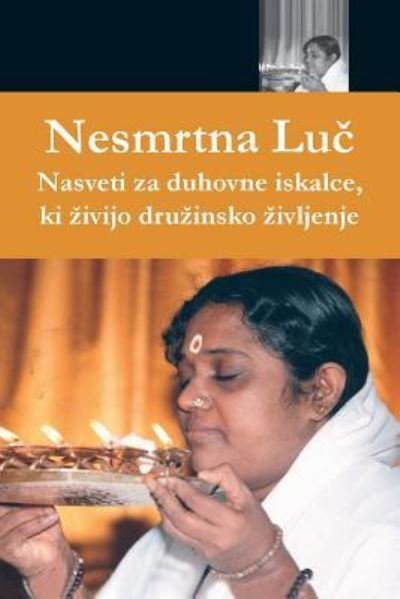 Cover for Sri Mata Amritanandamayi Devi · Immortal Light (Paperback Book) (2016)