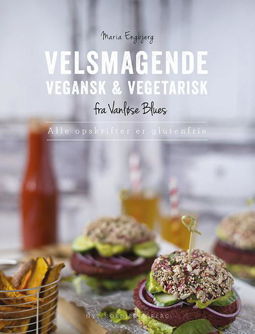 Velsmagende vegansk og vegetarisk - Maria Engbjerg - Bücher - Gyldendal - 9788717045934 - 12. September 2016