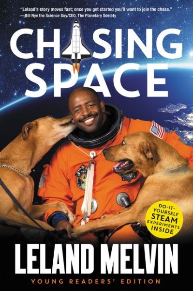 Cover for Leland Melvin · Chasing Space Young Readers' Edition (Paperback Book) (2018)