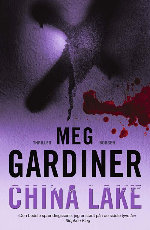 Cover for Meg Gardiner · China Lake (Sewn Spine Book) [1. wydanie] (2009)