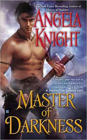 Cover for Angela Knight · Master of Darkness: a Mageverse Novel (Paperback Book) (2012)