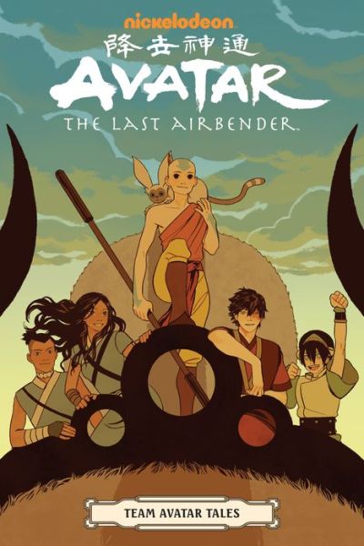 Avatar: The Last Airbender - Team Avatar Tales - Gene Luen Yang - Boeken - Dark Horse Comics,U.S. - 9781506707938 - 15 oktober 2019