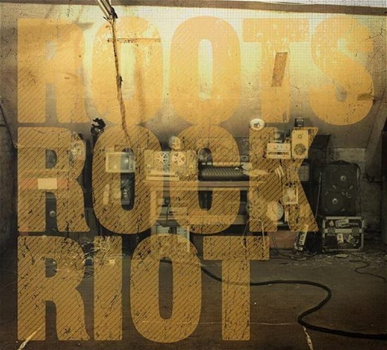 Roots Rock Riot  (INDIE EXCLUSIVE, TRANSPARENT ORANGE VINYL) - Skindred - Music - Hassle - 5060626462939 - October 29, 2020