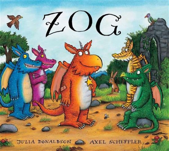 Zog Gift Edition Board Book - Julia Donaldson - Bücher - Scholastic - 9781407164939 - 3. März 2016